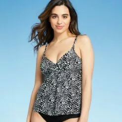 Women's V-Neck Flyaway Tankini Top - Kona Sol™ Black/White -Swimsuits Popular Store unnamed file 10015