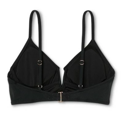 Women's Ribbed V-Wire Bikini Top - Shade & Shore™ Black 8 Women's Ribbed V-Wire Bikini Top - Shade & Shore™ Black - Image 6