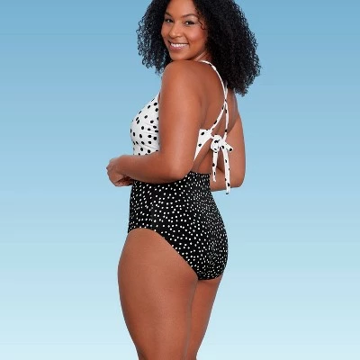 Women's Slimming Control Strappy Cut Out Crossback One Piece Swimsuit - Beach Betty by Miracle Brands Red 7 Women's Slimming Control Strappy Cut Out Crossback One Piece Swimsuit - Beach Betty by Miracle Brands Red - Image 5