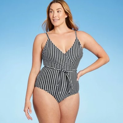 Women's Belted Wrap Medium Coverage One Piece Swimsuit - Kona Sol™ Black 4 Women's Belted Wrap Medium Coverage One Piece Swimsuit - Kona Sol™ Black - Image 2
