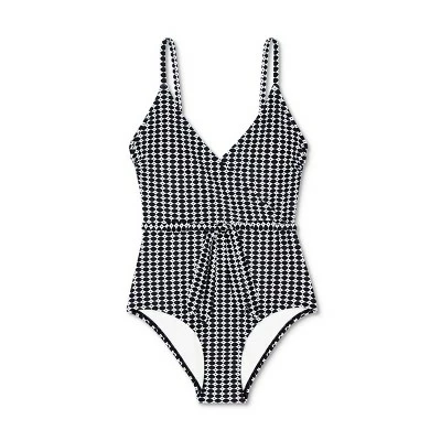 Women's Belted Wrap Medium Coverage One Piece Swimsuit - Kona Sol™ Black 6 Women's Belted Wrap Medium Coverage One Piece Swimsuit - Kona Sol™ Black - Image 4