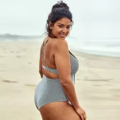 Women's Plus Size One Piece Swimsuit Lace Up Plunging Neck Bathing Suit-Cupshe