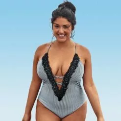 Women's Plus Size One Piece Swimsuit Lace Up Plunging Neck Bathing Suit-Cupshe 14 Women's Plus Size One Piece Swimsuit Lace Up Plunging Neck Bathing Suit-Cupshe -Swimsuits Popular Store unnamed file 8022