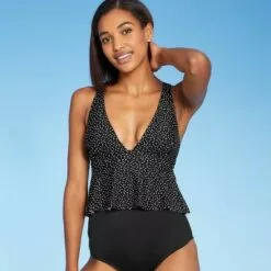 Women's Peplum V-Neck Crop Tankini Top - Kona Sol™ Black 21 Women's Peplum V-Neck Crop Tankini Top - Kona Sol™ Black -Swimsuits Popular Store unnamed file 9754